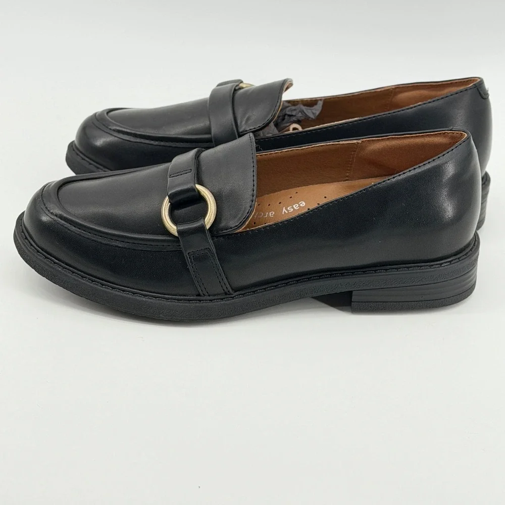 Easy Spirit Jeane Black Loafers Womens 7.5M Gold Ring Lug Sole New without box